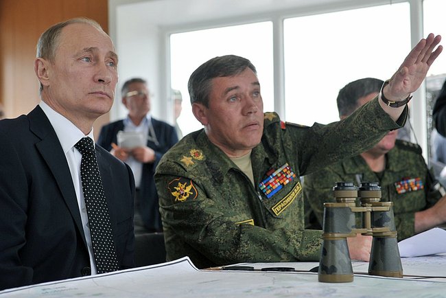 Керівника Генштабу РФ Герасимова впіймали на брехні: він подає неправдиві дані Путіну
