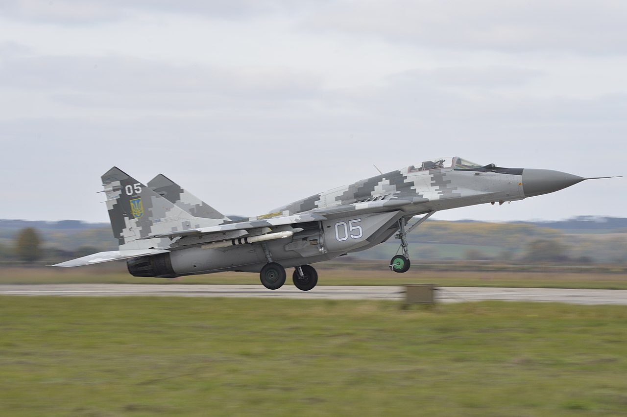 Азербайджанські МіГ-29 почали бити по окупантах в Україні, — Defence Express