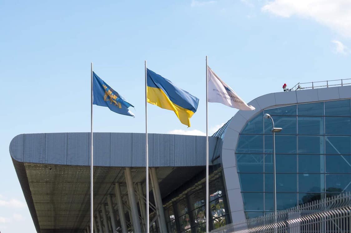 Аеропорт "Львів" може відкритись першим: це частина мирного плану для України