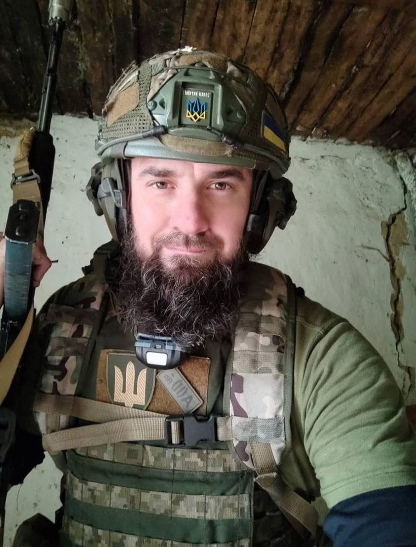 На фронті загинув військовий ЗСУ і оператор-постановник популярних шоу Денис Пономаренко