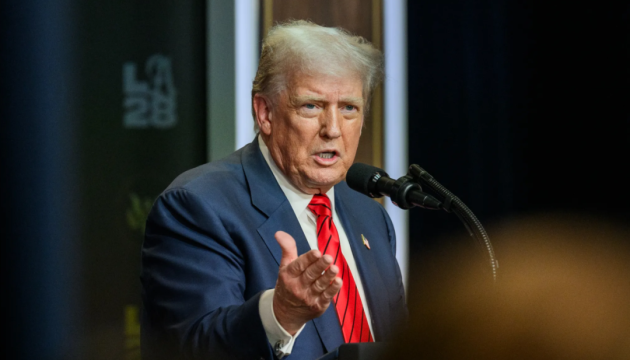 Замість того, щоб зупинити війну в Україні, Трамп ризикує розпочати Третю світову, - Le Monde