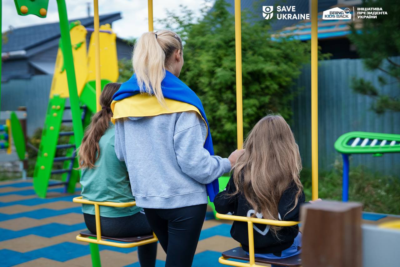 Росія вивозить українських дітей президентськими літаками: відомо про 210 місць утримання