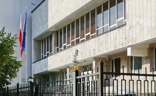 Російська ракета пробила дах посольства Польщі у Києві: реакція європейських лідерів