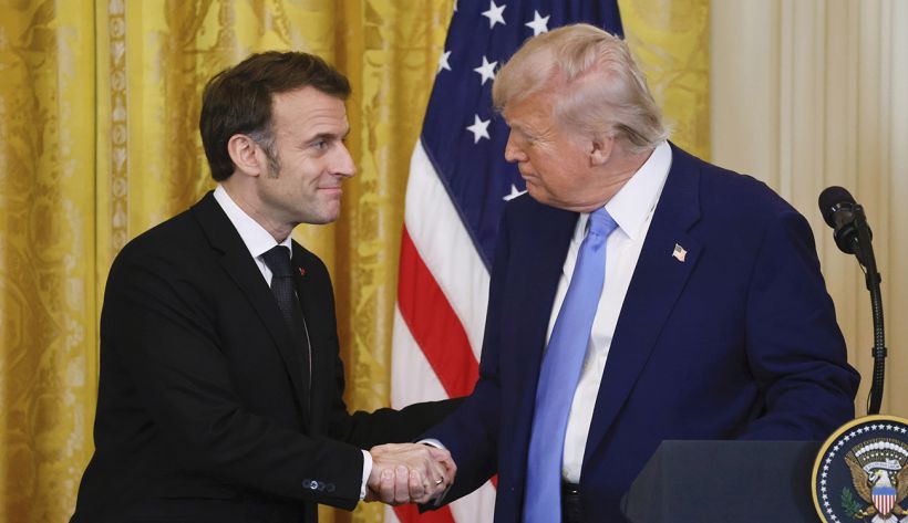 Макрон потрапив у курйозну ситуацію в США і зателефонував Трампу (відео)