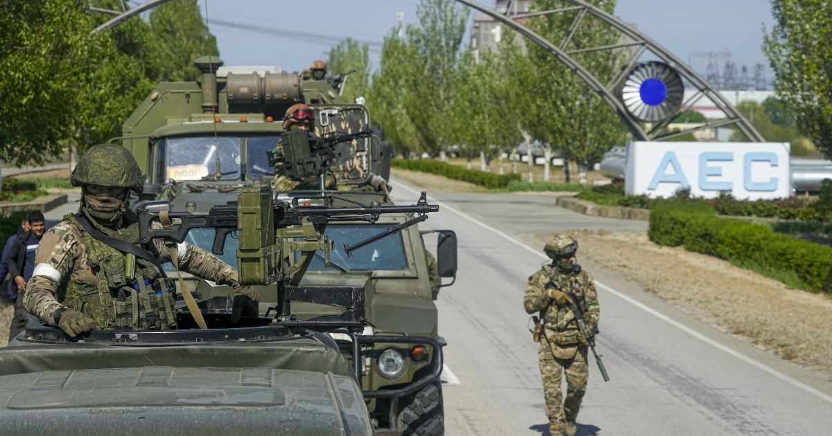 Путін заявив, що може допустити на Запорізьку АЕС українських фахівців: МЗС різко рідреагувало