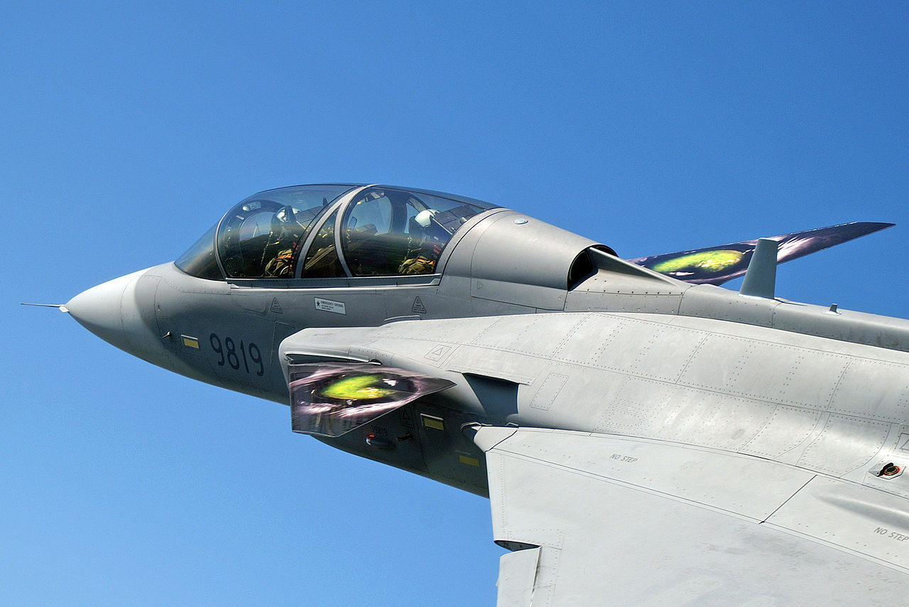 Шведські Gripen для України: заступник міністра оборони анонсував першу передачу винищувачів