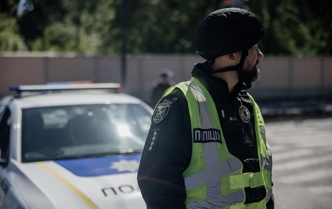 Чоловік у поїзді підірвав гранату: ЗМІ пишуть про 4 загиблих