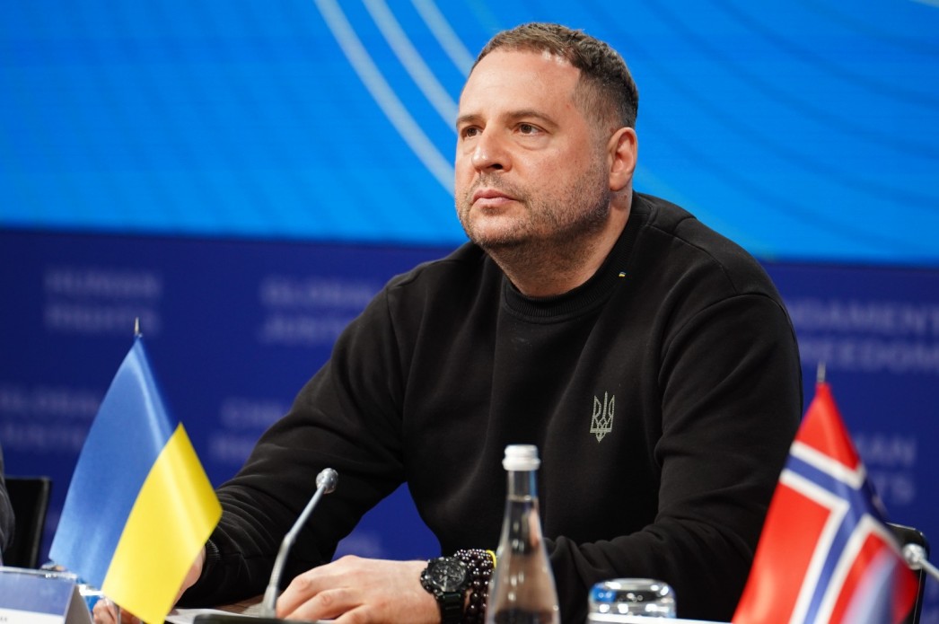 Єрмак заявив, що йде на фронт: "Я чесна і порядна людина" — NYP