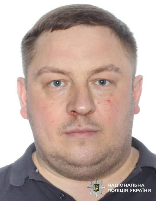 16 млн грн, переважно у доларах: ДБР підтвердило, що саме "прихопив" поліцейський Рибянський