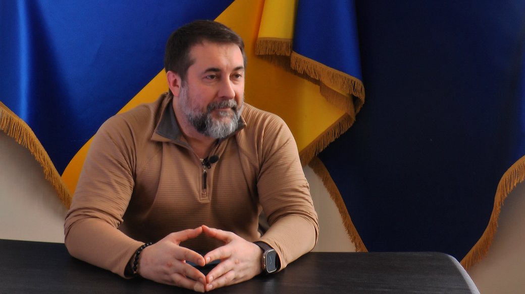 Голова ОВА, якого підозрюють у корупції, сховався від переслідувань у ЗСУ