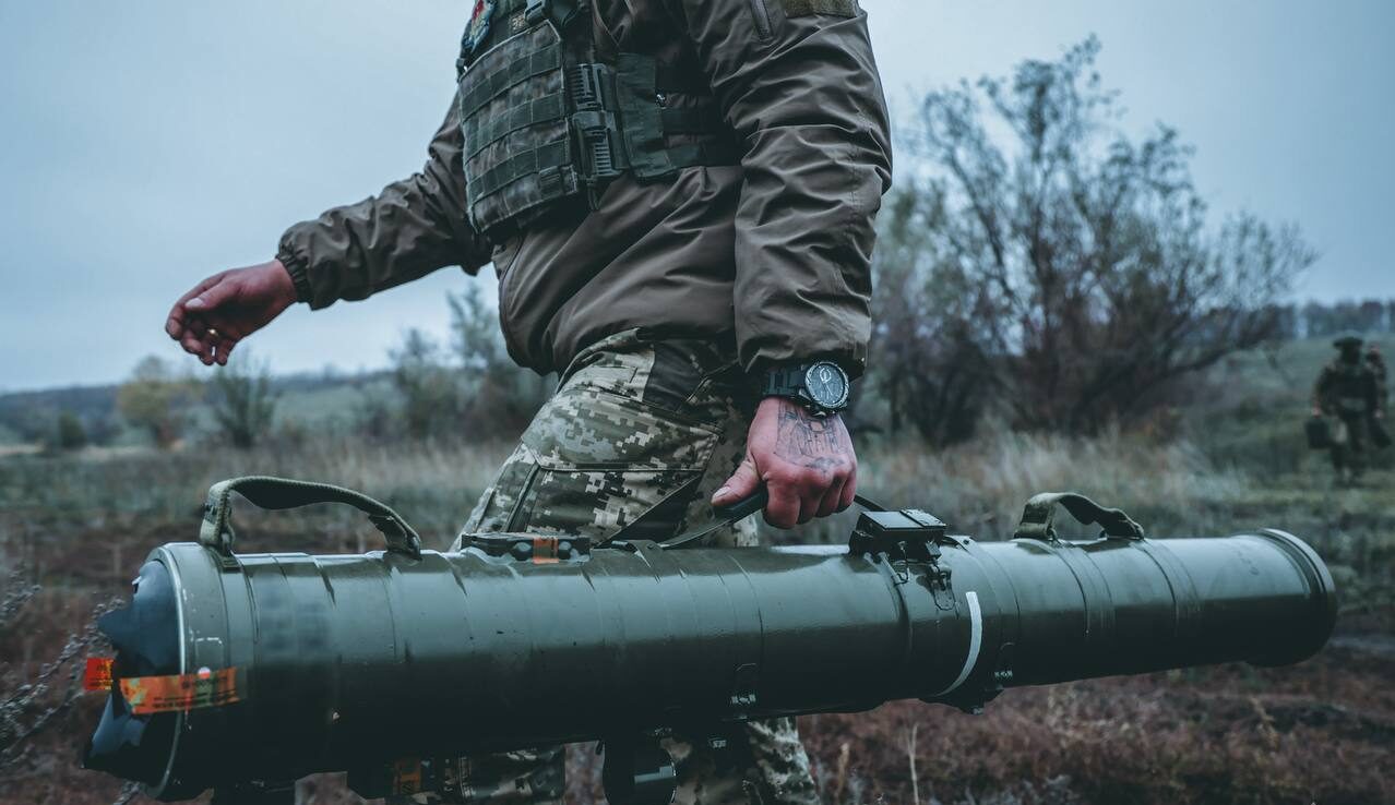Битва за Покровськ: ЗСУ підірвали дорогу, якою окупанти заїжджали у місто