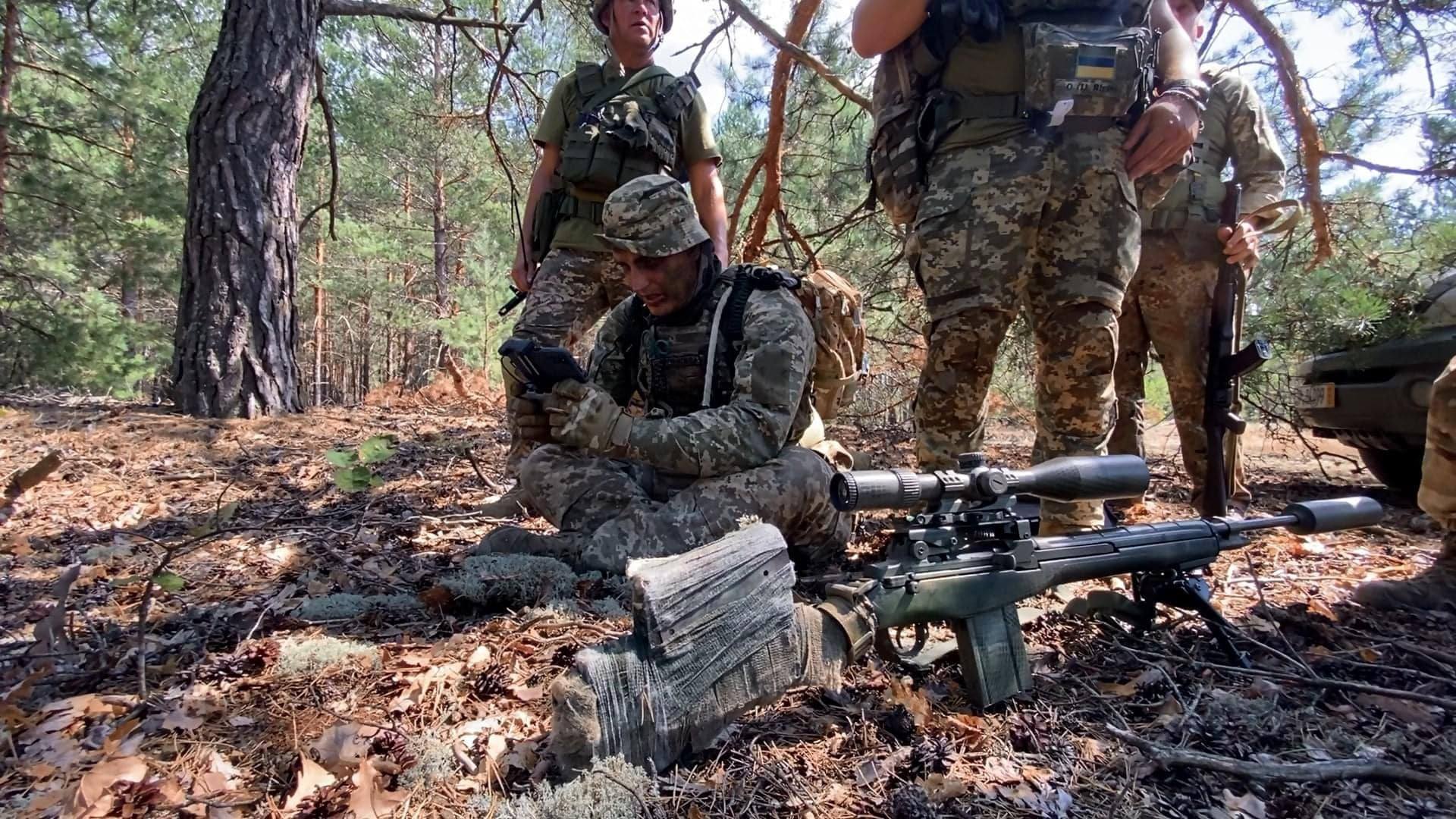 Україні стає дедалі важче проводити ротації через нестачу людей, - Le Monde