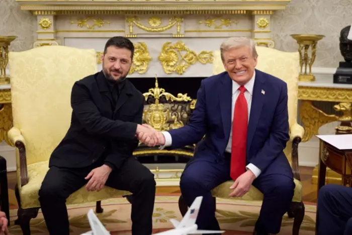 Зеленський веде перемовини з Трампом щодо розміщення американських військ в Україні - Підозра