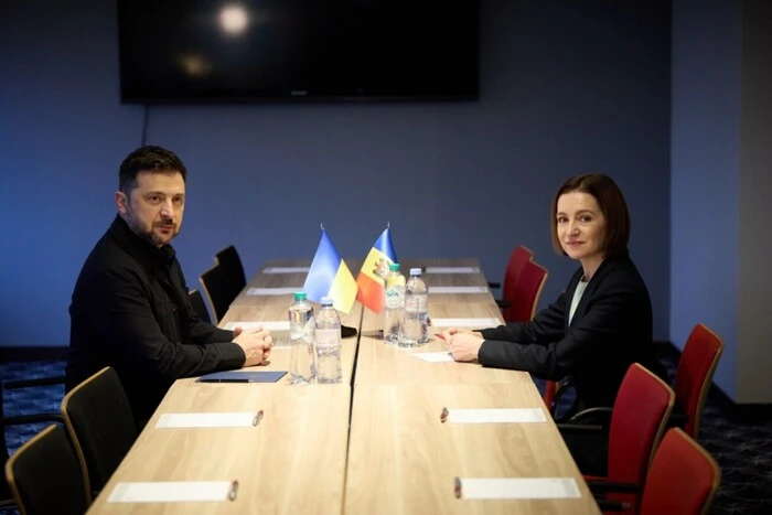 Зеленський розповів про зустріч із Санду - Підозра