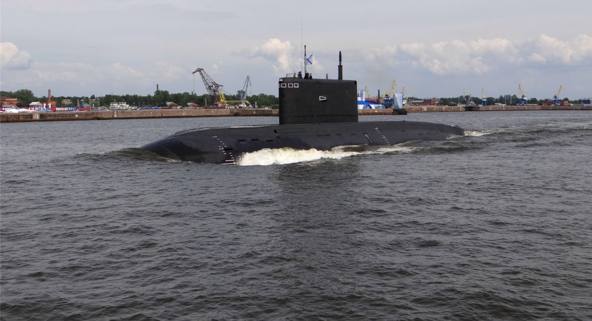 Скільки підводних човнів залишилось в РФ у Чорному морі
