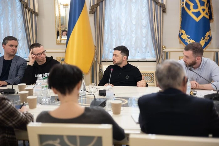 Хто замінить Єрмака? Зеленський пояснив, чому так довго думає - Підозра