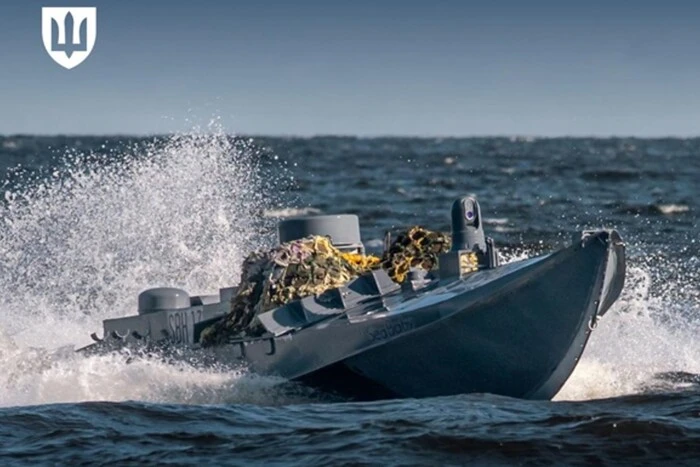 Американська делегація вперше випробувала бойові морські дрони України - Підозра