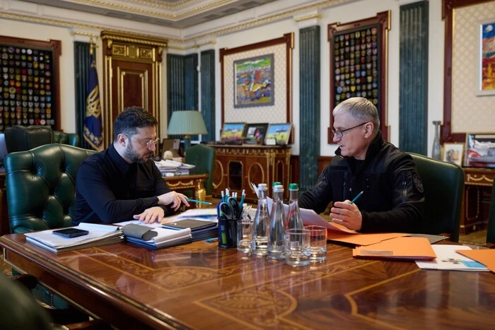 Китай посилив співпрацю із РФ. Зеленський дав термінову команду Службі зовнішньої розвідки - Підозра