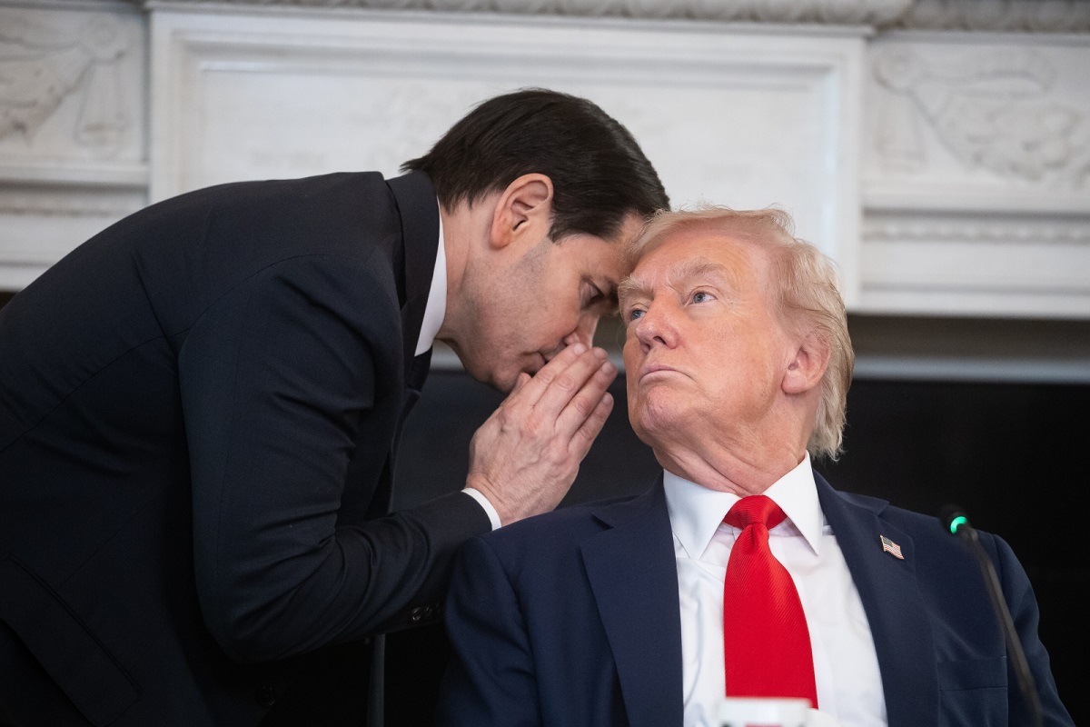Розвідка США доповіла Трампу, про плани Путіна окупувати Прибалтику, - Reuters