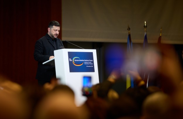 Скільки російських солдатів гине щомісяця: Зеленський озвучив цифри