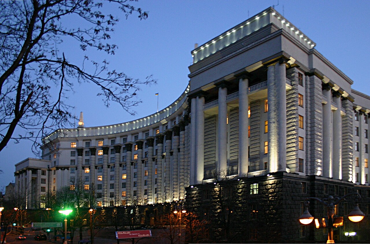Усі школярі отримуватимуть безкоштовне харчування: Кабмін назвав терміни