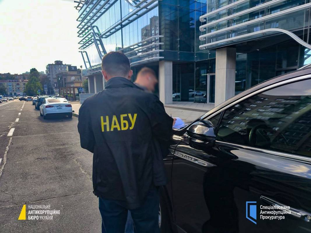 НАБУ провело масштабні обшуки у податковій службі: ДПС підтвердила слідчі дії