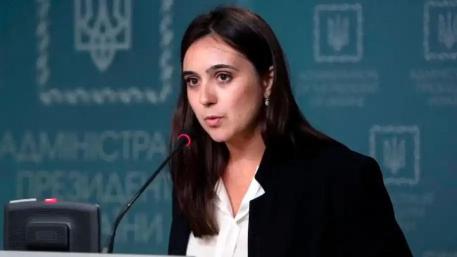 Ексречниця Зеленського назвала Єрмака "небезпечною людиною": "Я дякую за те, що жива"
