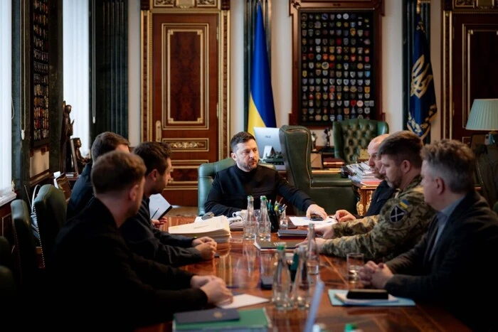Повоєнна відбудова України. Зеленський доручив допрацювати угоду зі США - Підозра