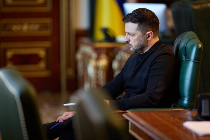 Зеленський заявив про 100% бронювання для працівників енергокомпаній і комунальних підприємств - Підозра
