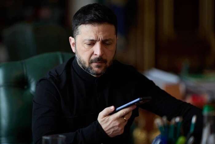 Трамп запросив Україну до «Ради миру». Зеленський розповів про «підводні камені» - Підозра