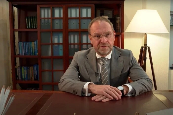 Чи піде Тимошенко на угоду зі слідством? Власенко дав прогноз - Підозра