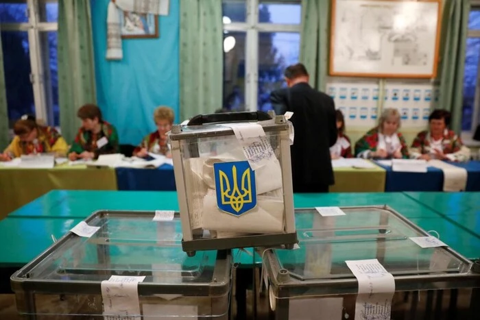 Чи можливо провести демократичні вибори під час війни? Розʼяснення конституціоналістів - Підозра
