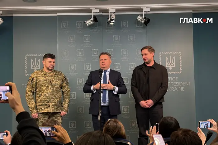 Засідання з радниками з нацбезпеки: Кислиця розкрив деталі першої сесії - Підозра