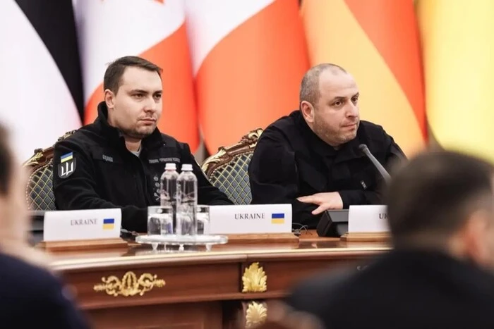 Українська делегація прибула до Женеви - Підозра