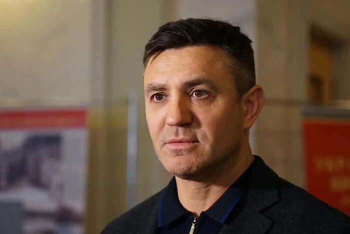 Нардепи масово потруїлися у парламентській їдальні – Тищенко - Підозра