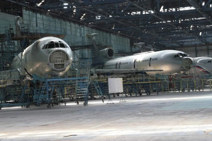 Україна конфіскувала активи російського авіаційного заводу - Підозра
