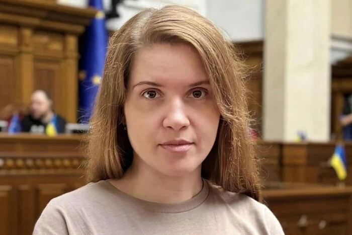 Генпрокуратура підозрює нардепку Мар'яну Безуглу в держзраді: подробиці - Підозра