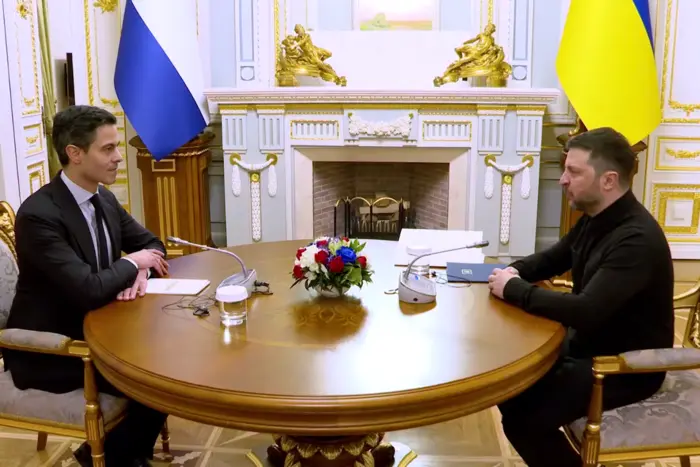 Зеленський та прем'єр Нідерландів Роб Єттен домовилися про спільне виробництво зброї - Підозра