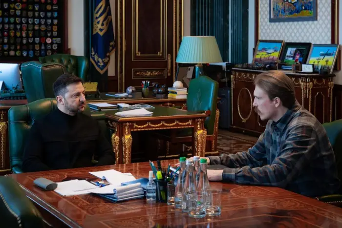 Зеленський зустрівся з Редісом (фото) - Підозра