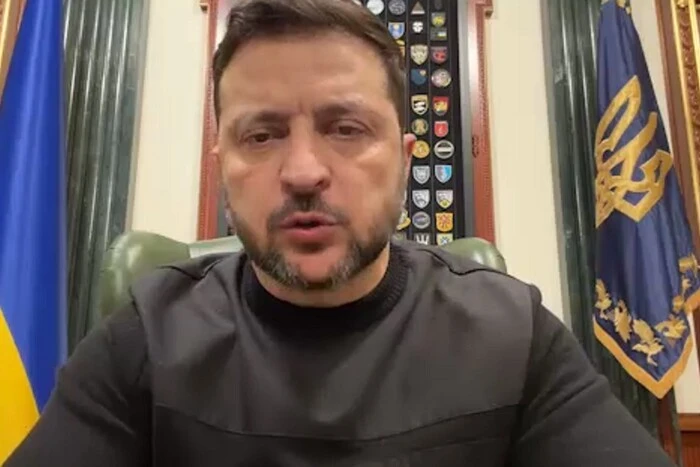 Навесні обстріли не припиняться, росіяни також готуються бити по критичній інфраструктурі – Зеленський - Підозра
