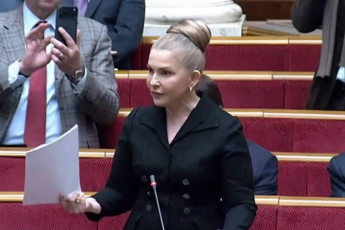 «Буде гаряче». Тимошенко скликає журналістів на бій з суддею - Підозра