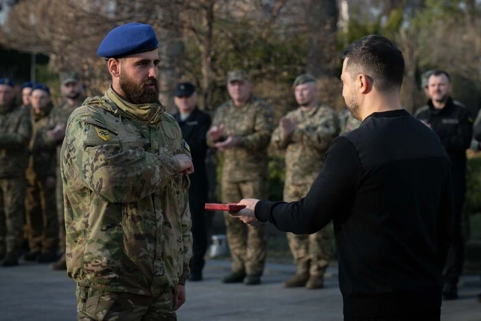 День Нацгвардії. Зеленський відзначив бійців нагородами - Підозра