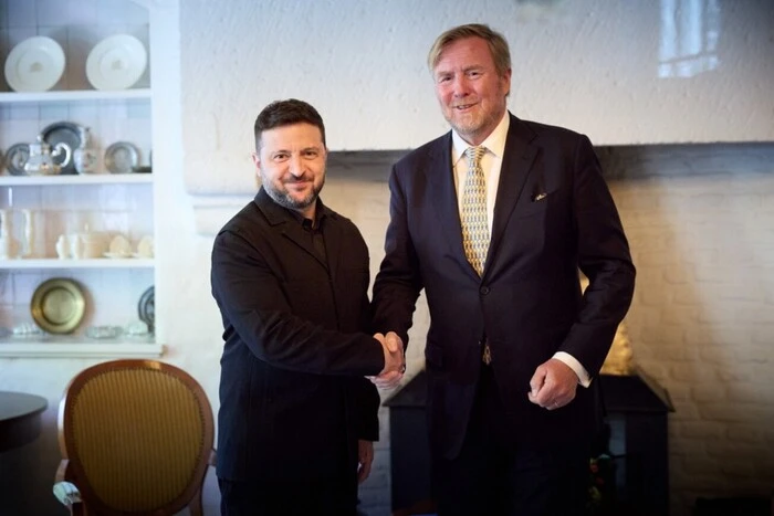 Зеленський зустрівся з нідерландським монархом - Підозра