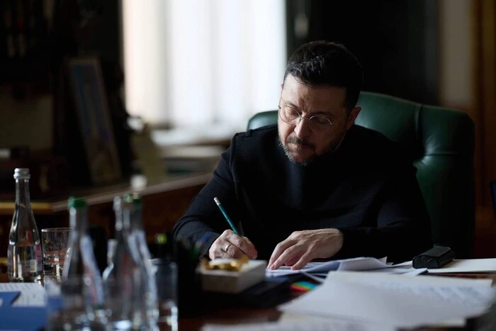 Зеленський розказав, чим віддячить Близький Схід за допомогу українців - Підозра
