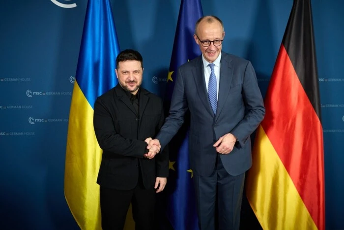 Президент прибув до Берліна - Главком - Підозра