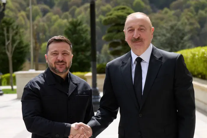 Зеленський зустрівся з президентом Азербайджану Алієвим. Трансляція - Підозра