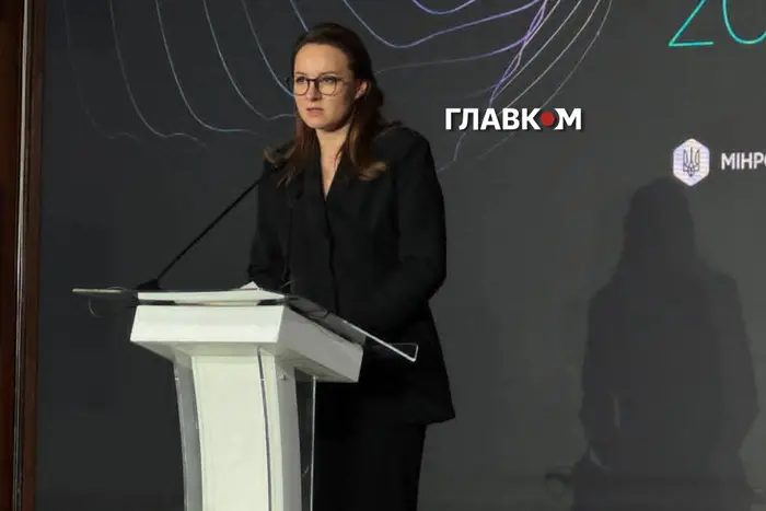 Свириденко: Уряд продовжує курс на децентралізацію та розвиток громадської інфраструктури - Підозра