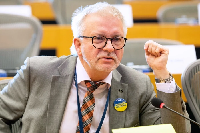 Депутат Європарламенту розкритикував перебіг справи Тимошенко - Підозра
