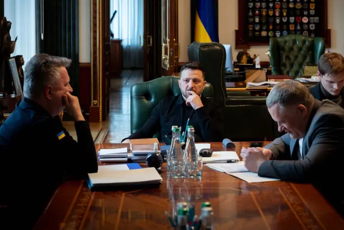 Розблокування €90 млрд для України: Зеленський провів розмову з президентом Євроради - Підозра