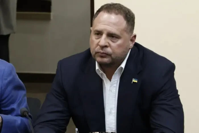 Politico: Корупційний скандал у Києві загрожує прагненню Зеленського до ЄС - Підозра